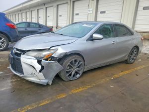 Toyota Camry LE 2.5L 4 2015