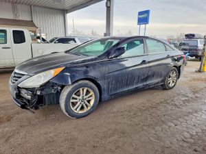Hyundai Sonata GLS 2.4L 4 2013