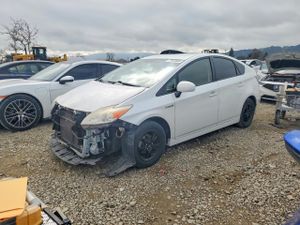 Toyota Prius 1.8L 4 2013