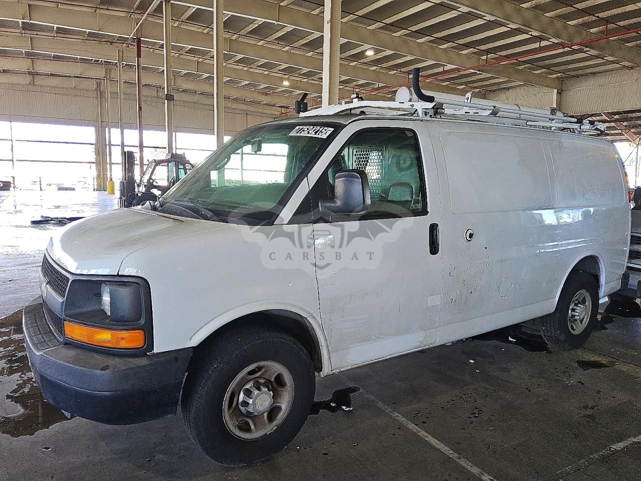Chevrolet Express 4.8L 8 2013