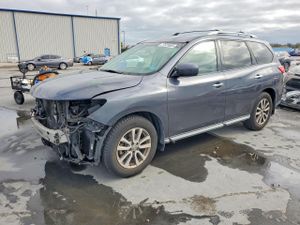 Nissan Pathfinder S 3.5L 6 2014