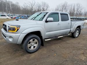Toyota Tacoma DOUBLE CAB LONG BED 4.0L 6 2011