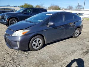 Toyota Prius 1.8L 4 2014