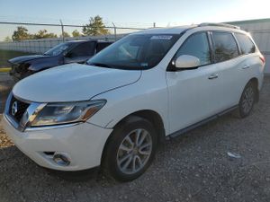 Nissan Pathfinder S 3.5L 6 2015