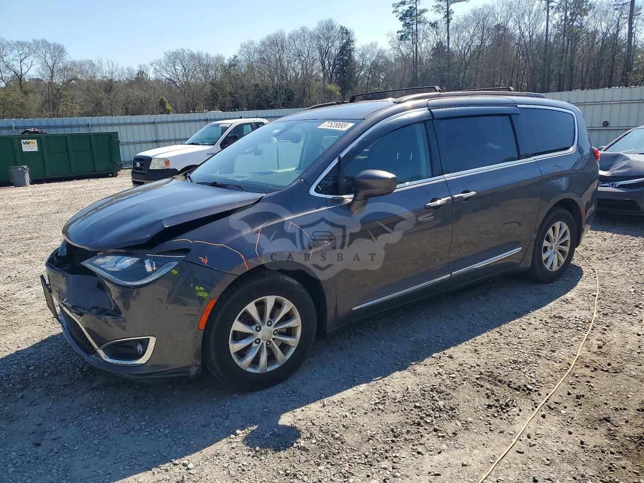 Chrysler Pacifica 3.6L 6 2017