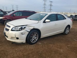Chevrolet Malibu 1LT 2.5L 4 2013