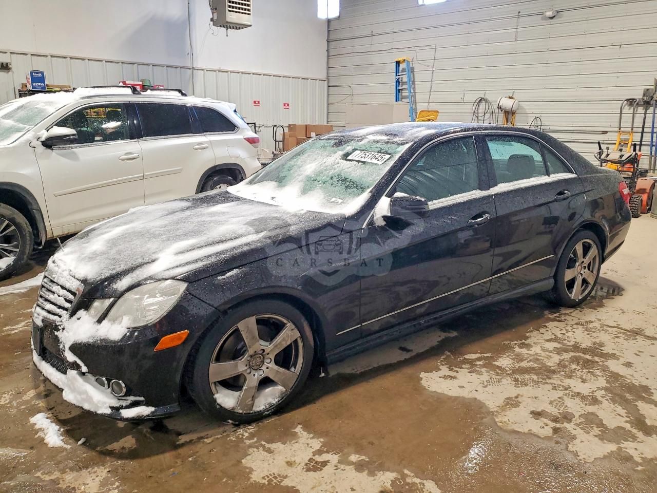 Mercedes-Benz E 3.5L 6 2010