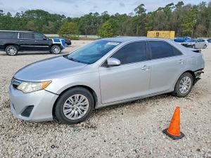Toyota Camry L 2.5L 4 2014