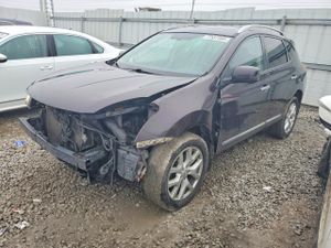Nissan Rogue S 2.5L 4 2013