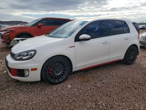 Volkswagen Golf 2.0L 4 2013