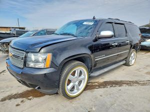 Chevrolet Suburban C1500 LTZ 5.3L 8 2013