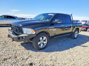 RAM 1500 SLT 5.7L 8 2015