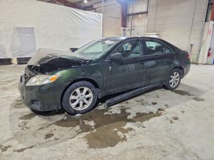 Toyota Camry BASE 2.5L 4 2010