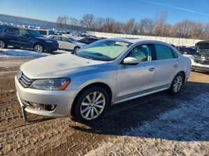Volkswagen Passat SEL 2.5L 5 2012