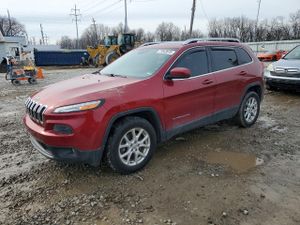 Jeep Cherokee LATITUDE 2.4L 4 2015