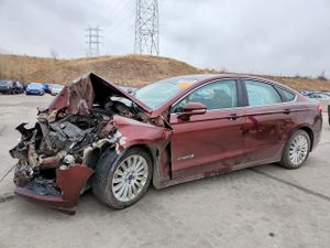 Ford Fusion SE HYBRID 2.0L 4 2015