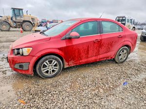 Chevrolet Aveo (Sonic) LT 1.8L 4 2012