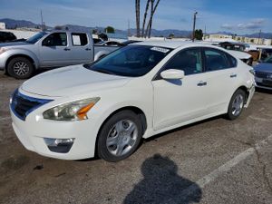 Nissan Altima 2.5L 4 2014