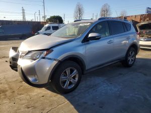 Toyota Rav4 XLE 2.5L 4 2015