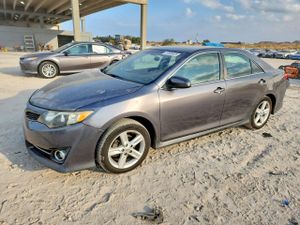 Toyota Camry L 2.5L 4 2014