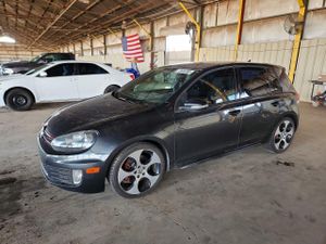 Volkswagen Golf 2.0L 4 2012