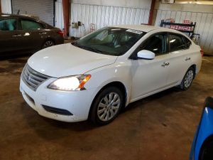 Nissan Sentra S 1.8L 4 2015