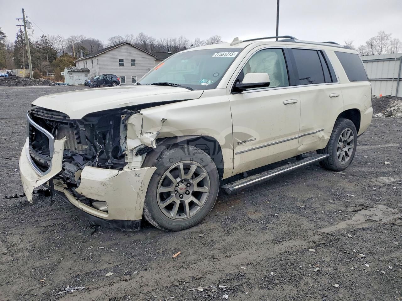 GMC Yukon DENALI 6.2L 8 2015