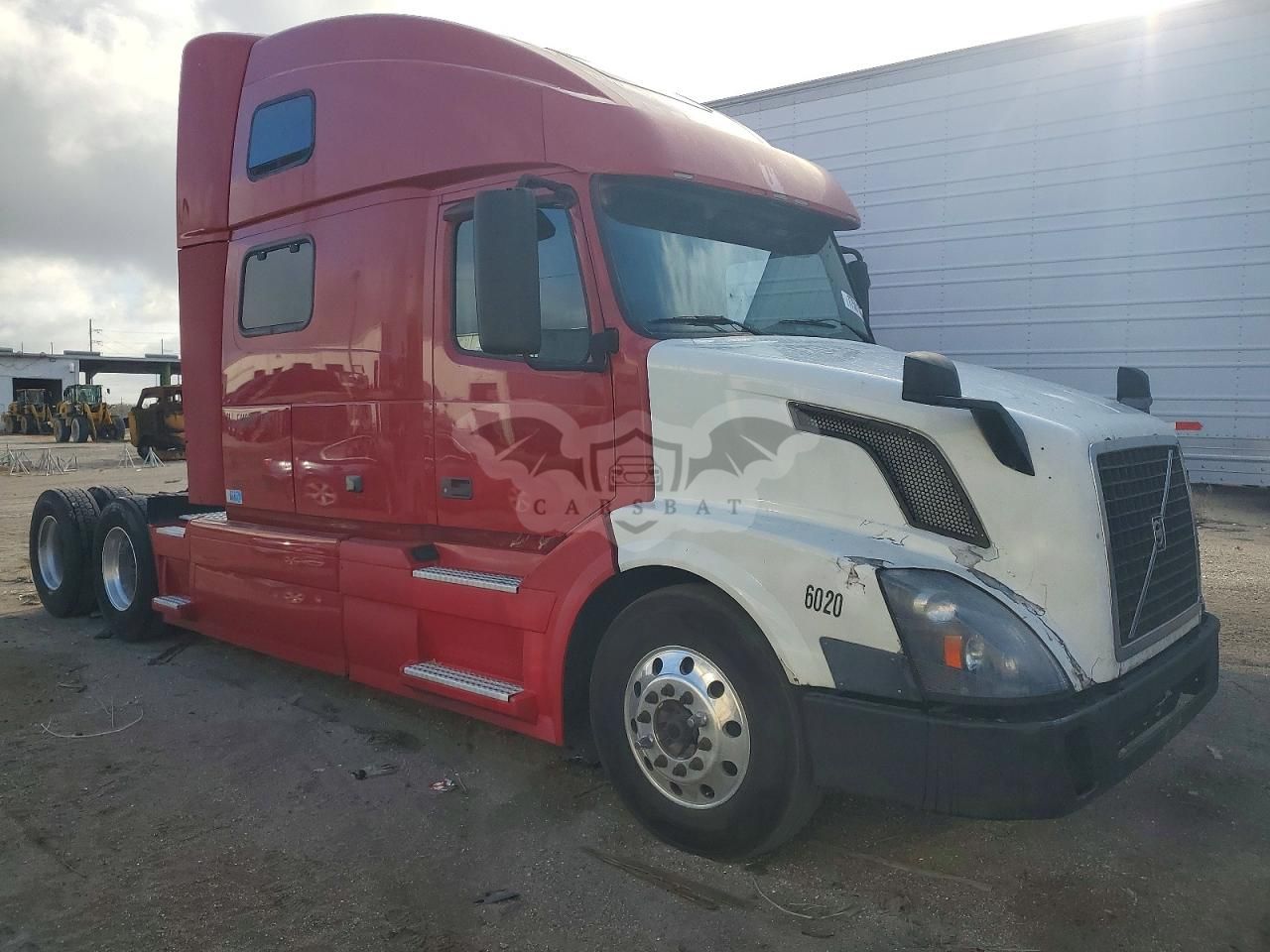Volvo VN 12.8L 6 2011