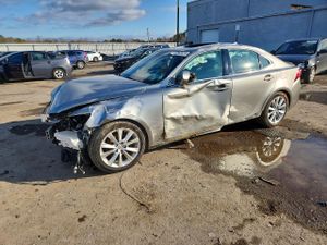 Lexus IS 250 2.5L 6 2015