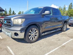 Toyota Tundra CREWMAX SR5 4.6L 8 2012