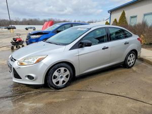 Ford Focus S 2.0L 4 2012