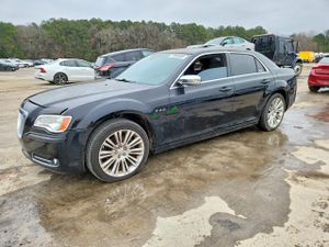 Chrysler 300C 5.7L 8 2011