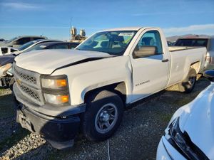 Chevrolet Silverado 1500 C1500 4.3L 6 2015