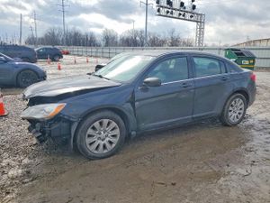 Chrysler 200 LX 2.4L 4 2014