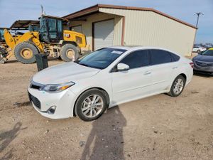 Toyota Avalon XLE 3.5L 6 2015