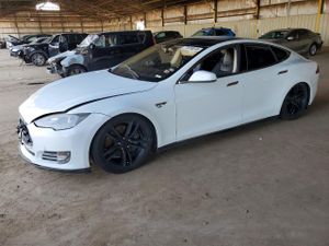 Tesla Model S 2013