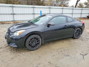Nissan Altima SR 3.5L 6 2012
