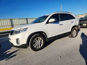 Kia Sorento LX 2.4L 4 2015