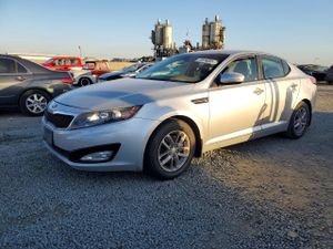 Kia Optima LX 2.4L 4 2013