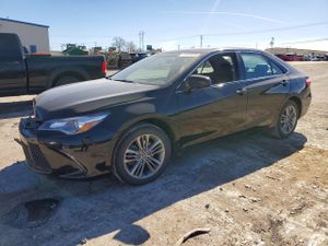 Toyota Camry LE 2.5L 4 2015