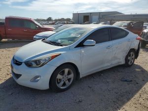 Hyundai Elantra GLS 1.8L 4 2013