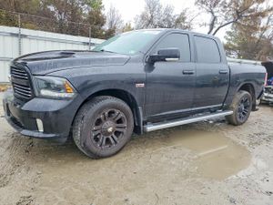 RAM 1500 SPORT 5.7L 8 2015