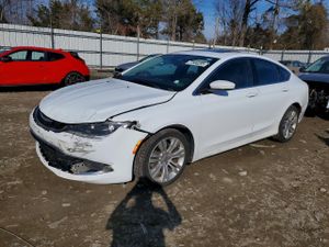 Chrysler 200 LIMITED 2.4L 4 2015
