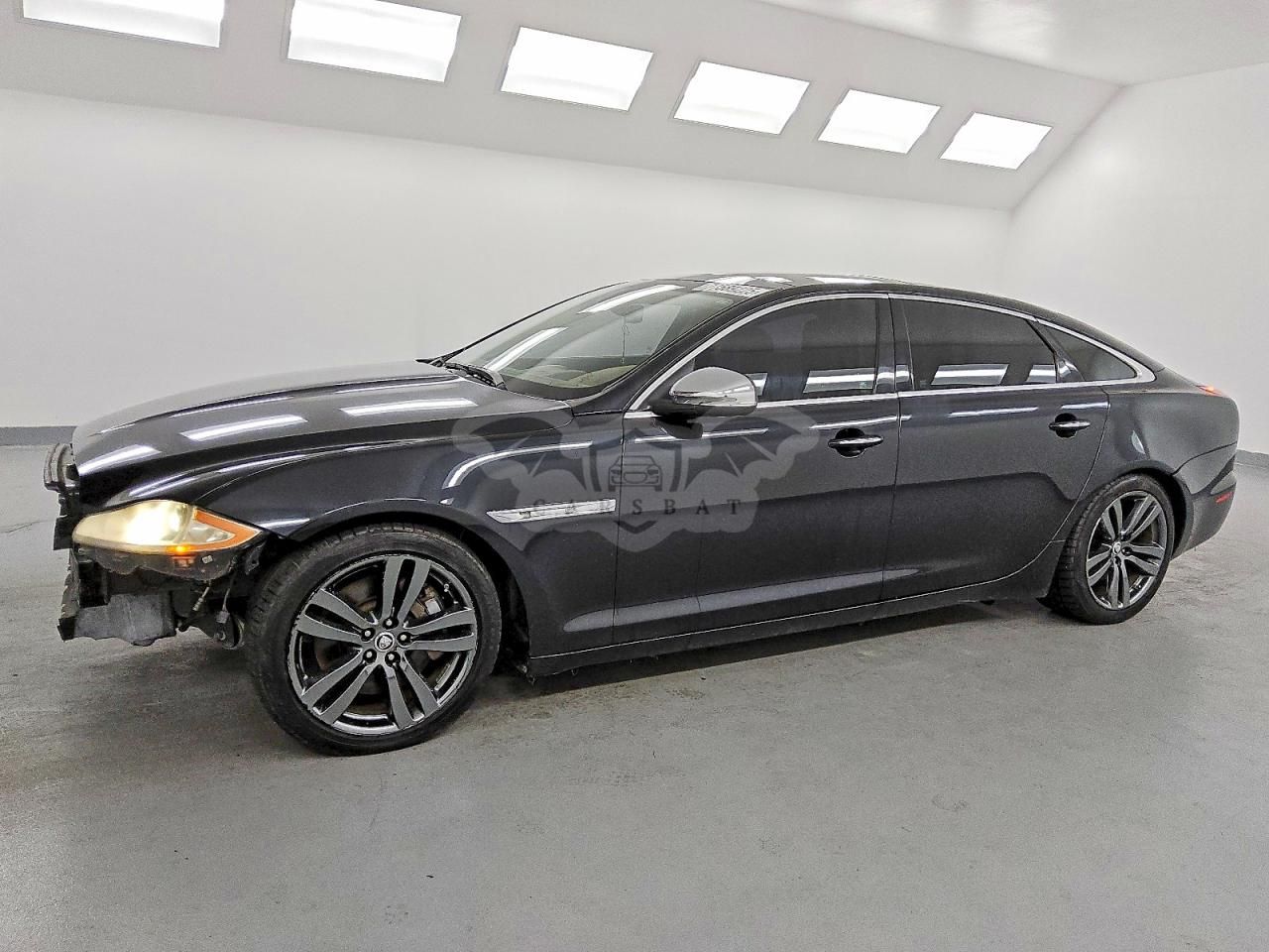 Jaguar XJ 5.0L 8 2012