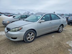 Toyota Camry LE 2.4L 4 2005