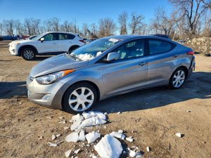 Hyundai Elantra GLS 1.8L 4 2013