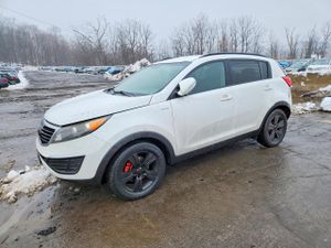 Kia Sportage LX 2.4L 4 2011