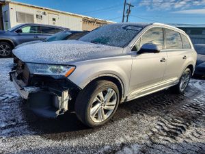Audi Q7 3.0L 6 2021