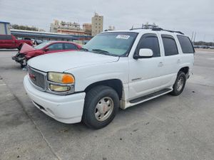 GMC Yukon DENALI 6.0L 8 2005