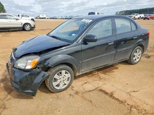 Kia Rio BASE 1.6L 4 2011